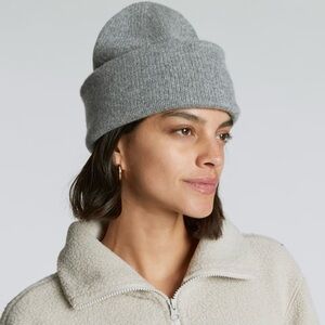 Everlane Felted Merino Beanie - Mid Heathered Grey